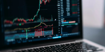 Protecting Your Investments: Common Broker Complaints and How to Avoid Them